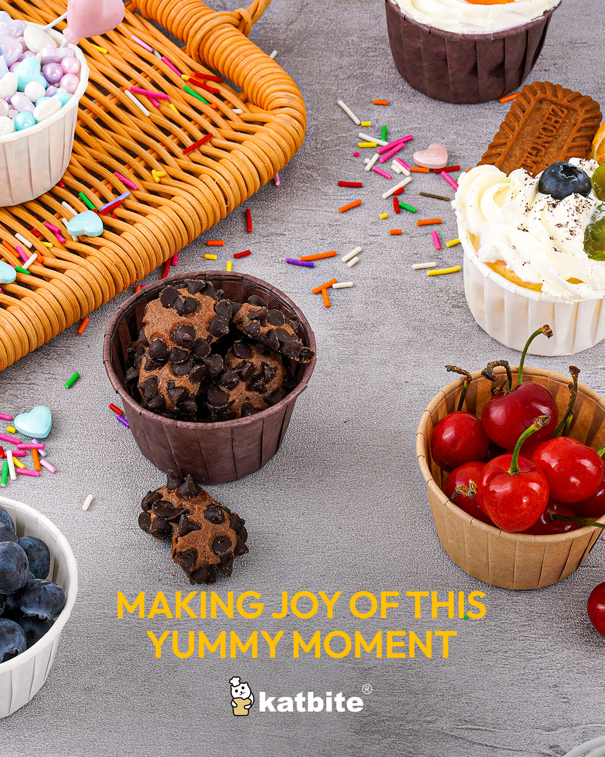 Katbite 150PCS Multi- Color Parchment Cupcake Liners Christmas Cupcake Liners Muffin Baking Liners